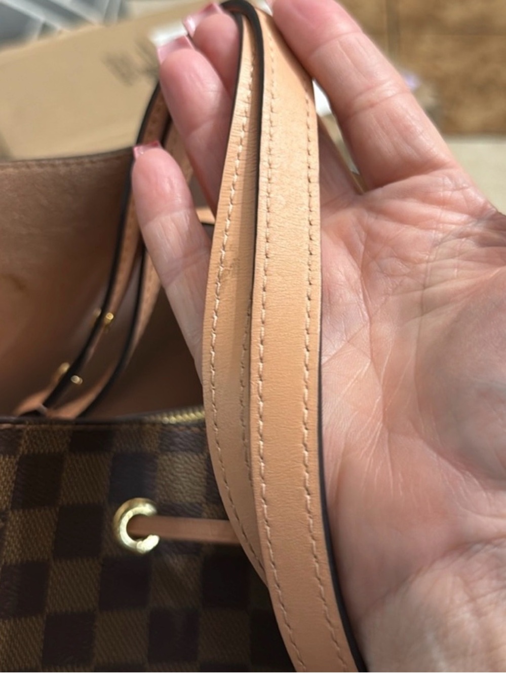 Louis Vuitton Brown and Tan Damier Ebene Crossbody with Gold Hardware - Picture 4 of 4